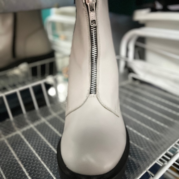 Booties - Picture 4 of 7